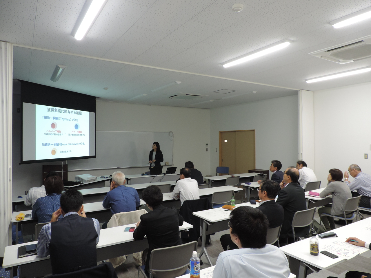 　　　　　　　　　勉強会の様子(2)