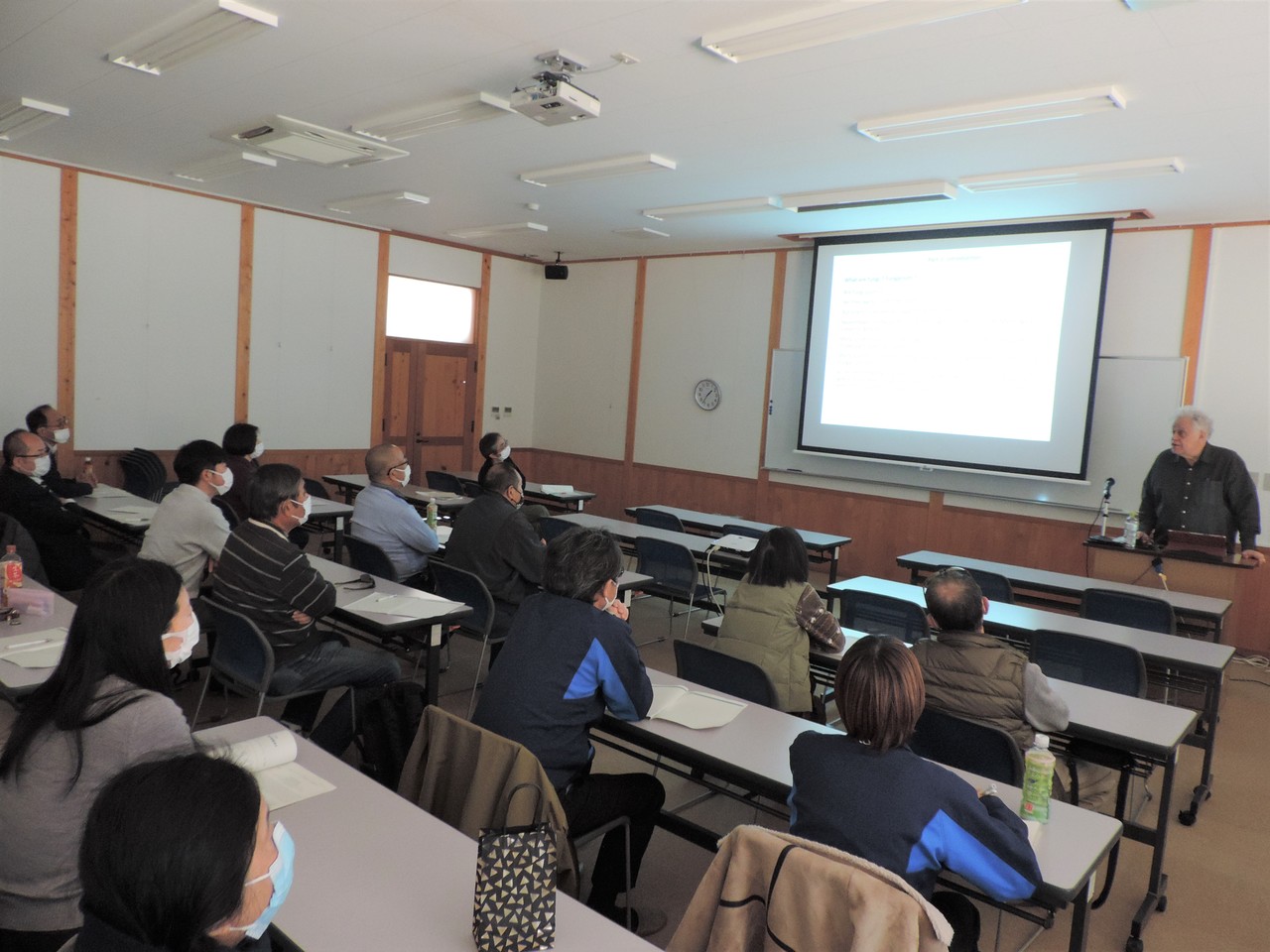 　　　　　　勉強会の様子(1)