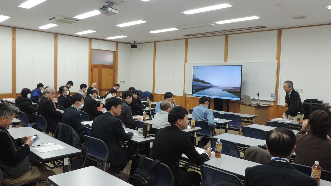 　　　　　　勉強会の様子(1)