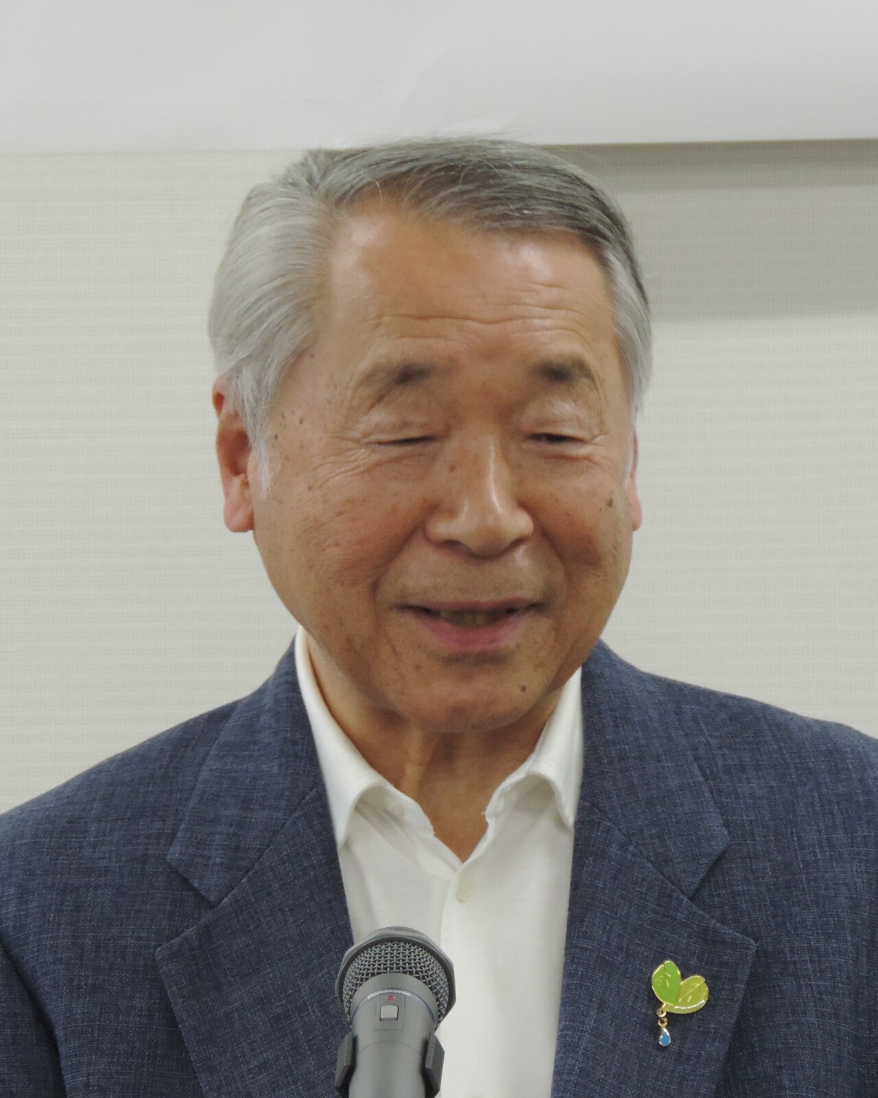 　　　向山機構長