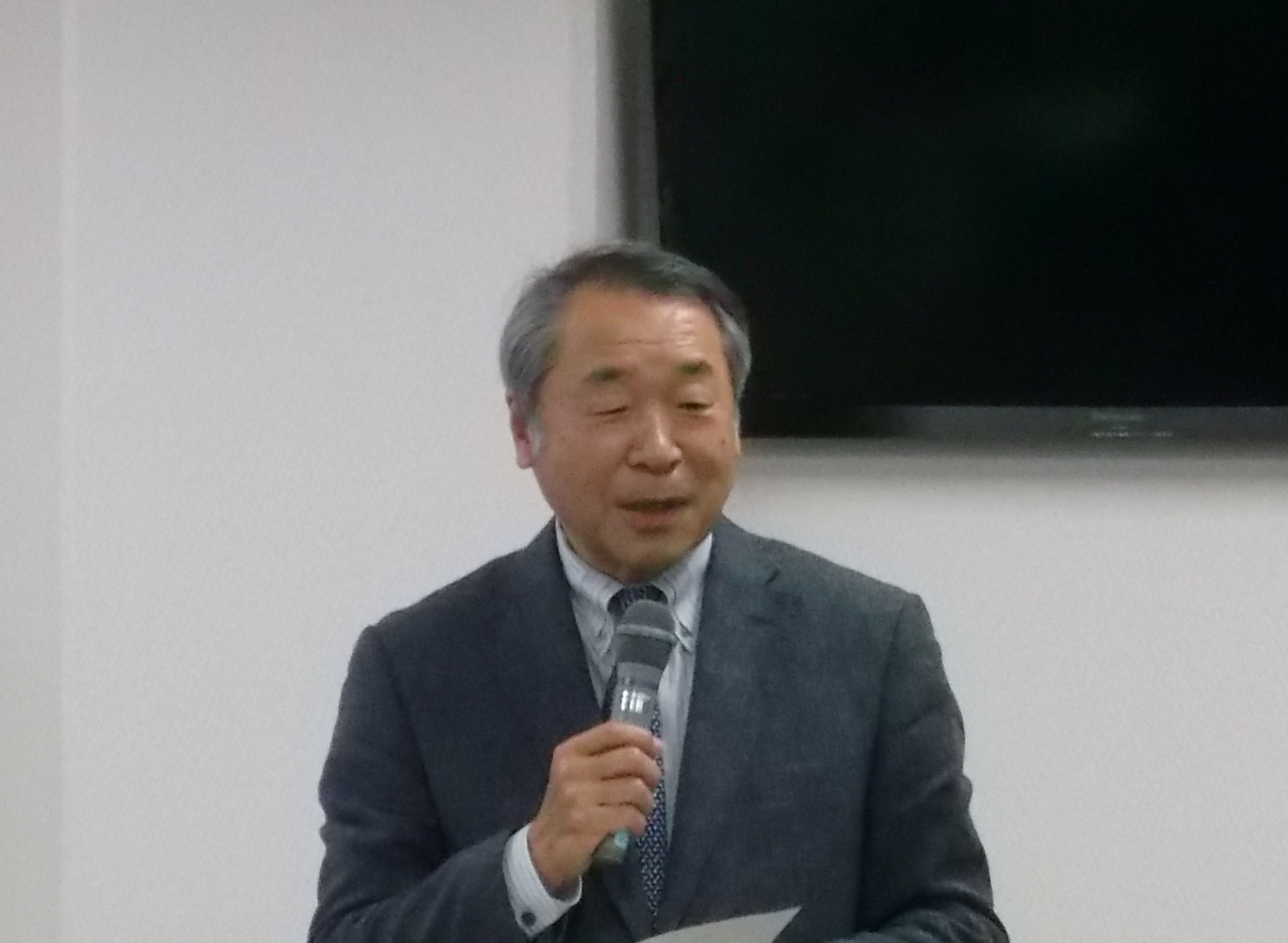 　　 勉強会の様子(2)　向山機構長の挨拶