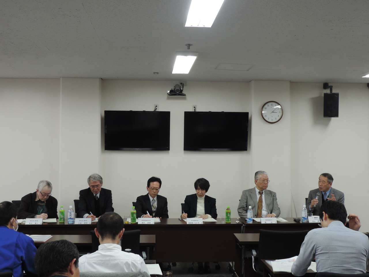 　　　　　　　　意見交換会の様子(1)