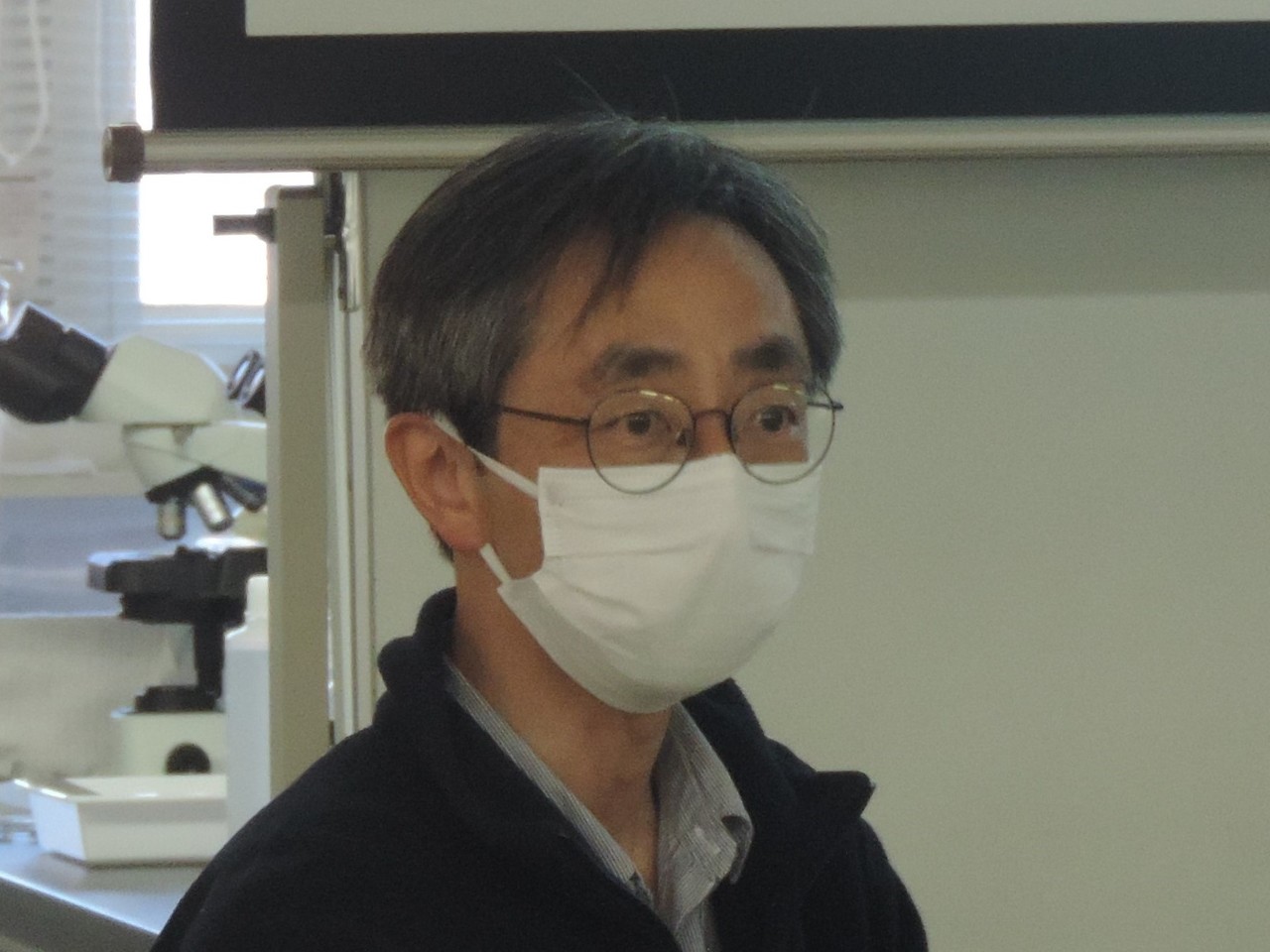 　　　山田　氏