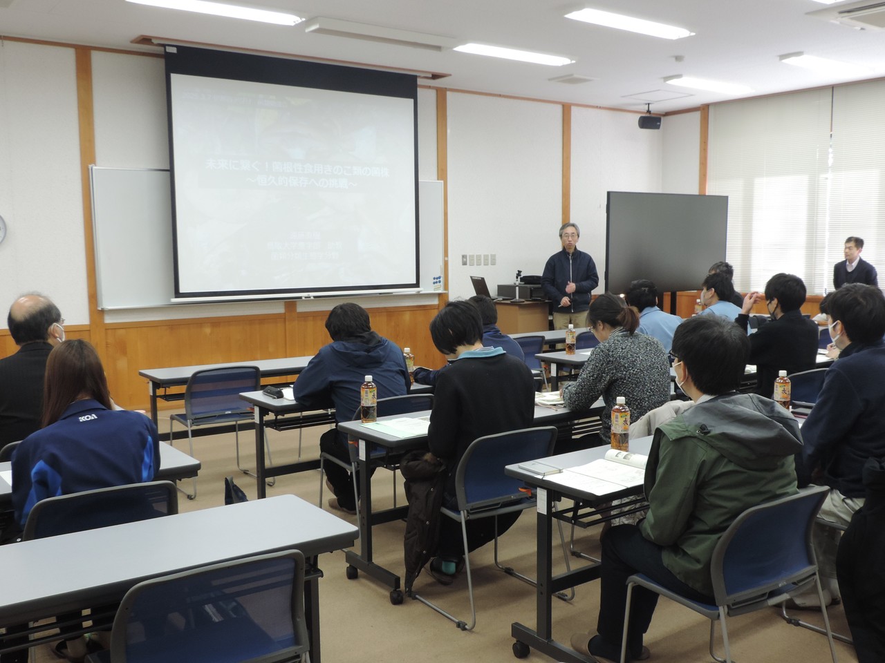 　　　　　　勉強会の様子(1)